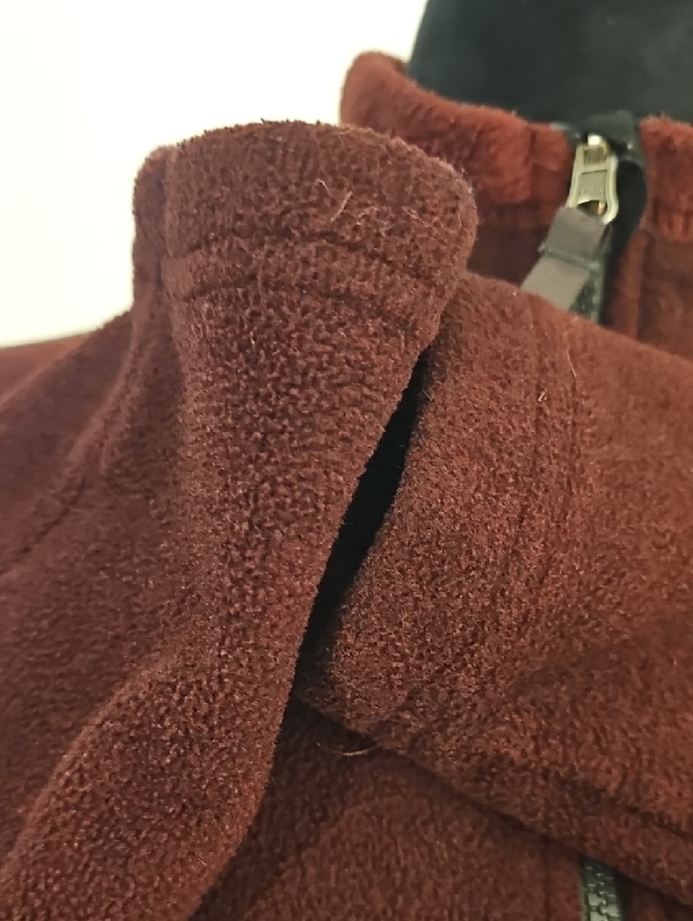 Vintage REI Women's Burgundy Full-Zip Polertec Jacket - Picture 11 of 16